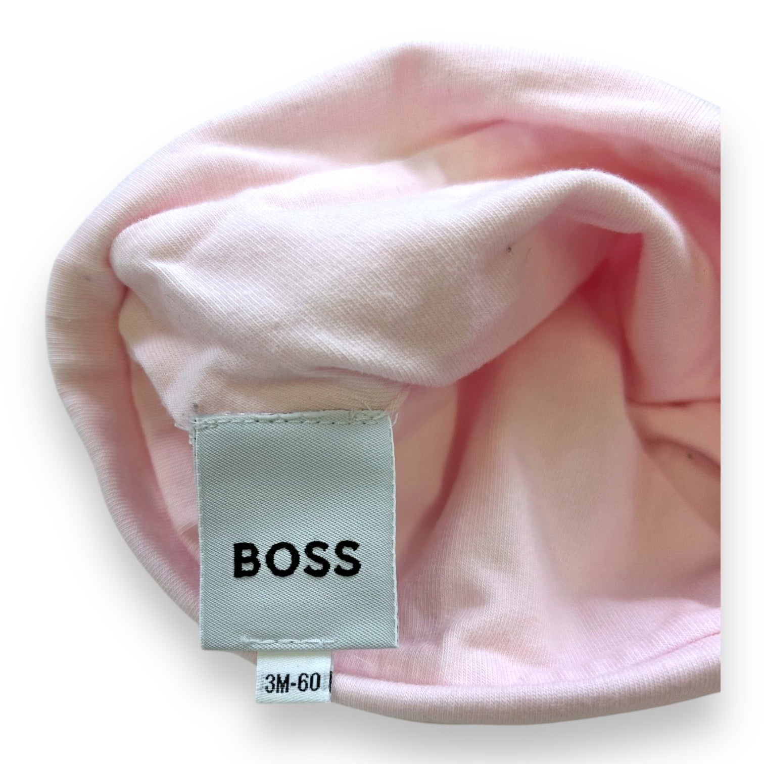 HUGO BOSS - BONNET - ROSE - 3 MOIS