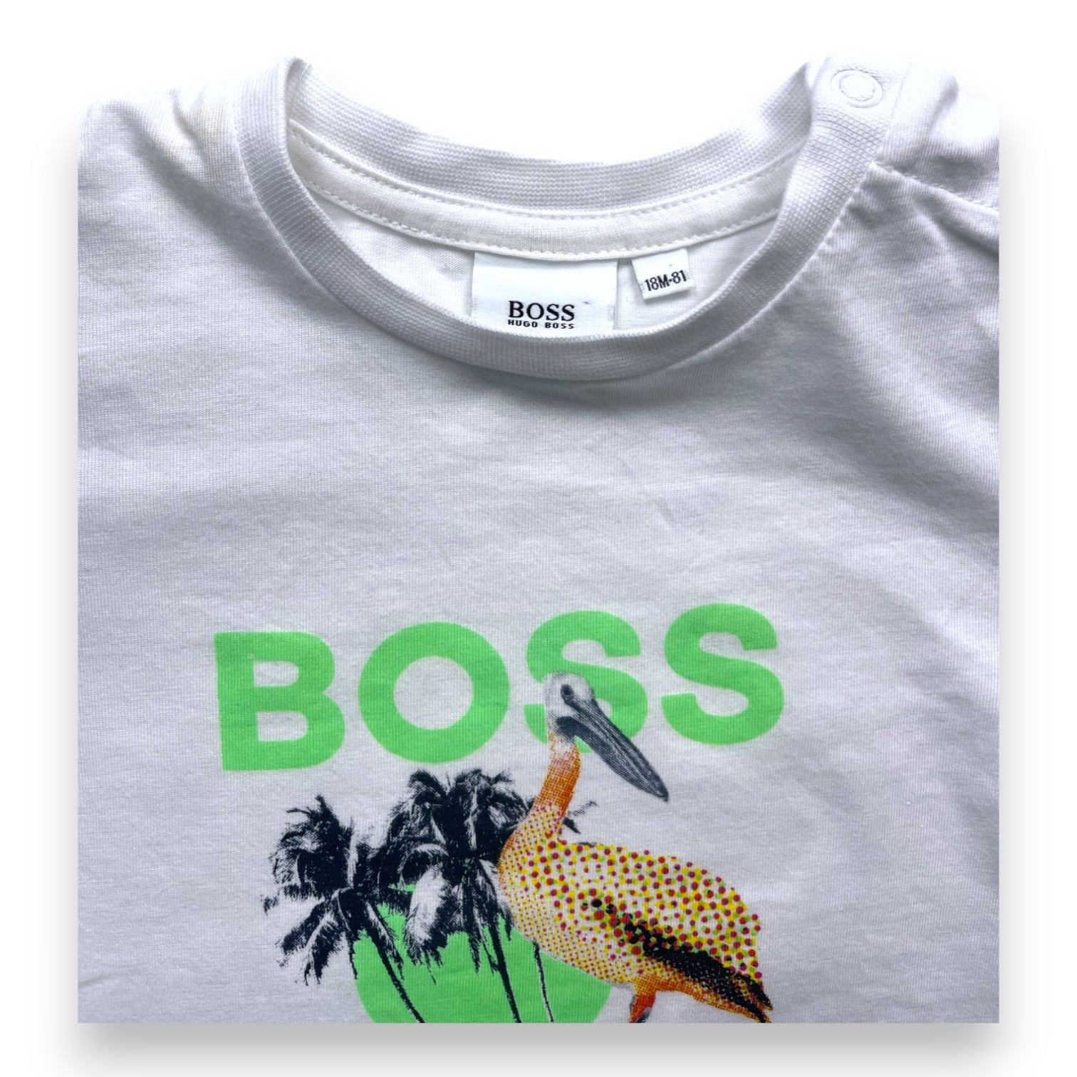 HUGO BOSS - T shirt blanc à motifs - 18 mois