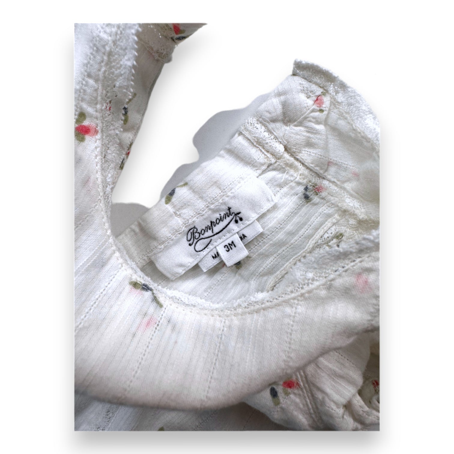 BONPOINT - Barboteuse blanche à fleurs - 3 mois