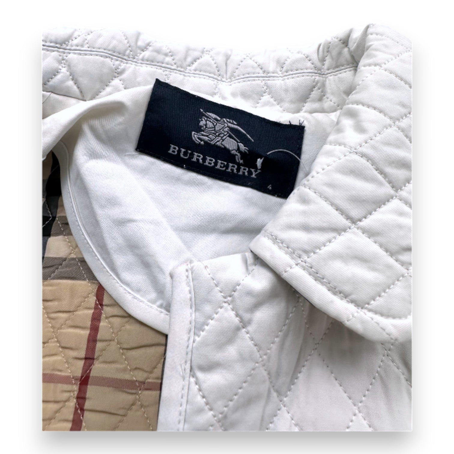 BURBERRY - Veste blanche matelassée - 4 ans