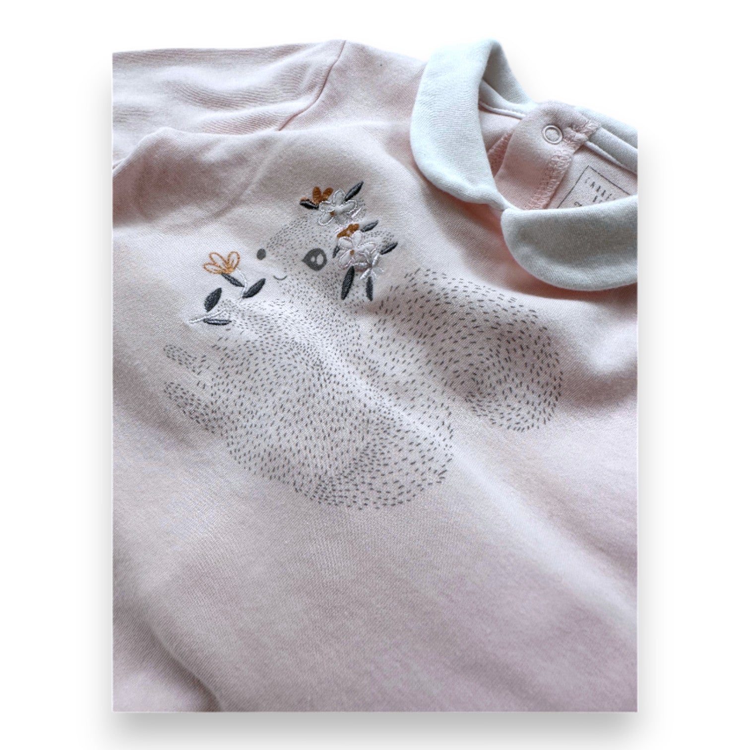 CARREMENT BEAU - Pyjama rose avec imprimé - 9 mois