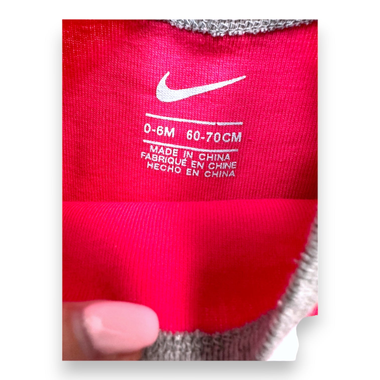 NIKE - Ensemble body bonnet et chaussettes rose - 0 mois