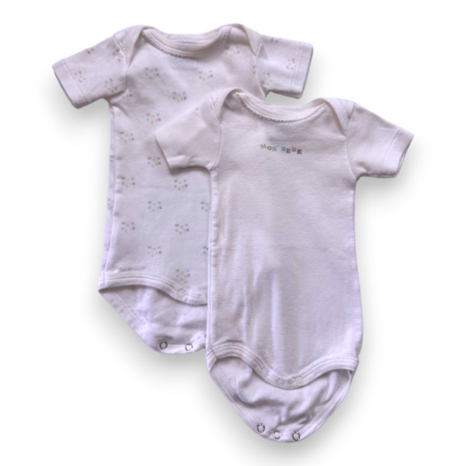 PETIT BATEAU - Lot de 2 bodies blancs avec imprimés - 1 mois