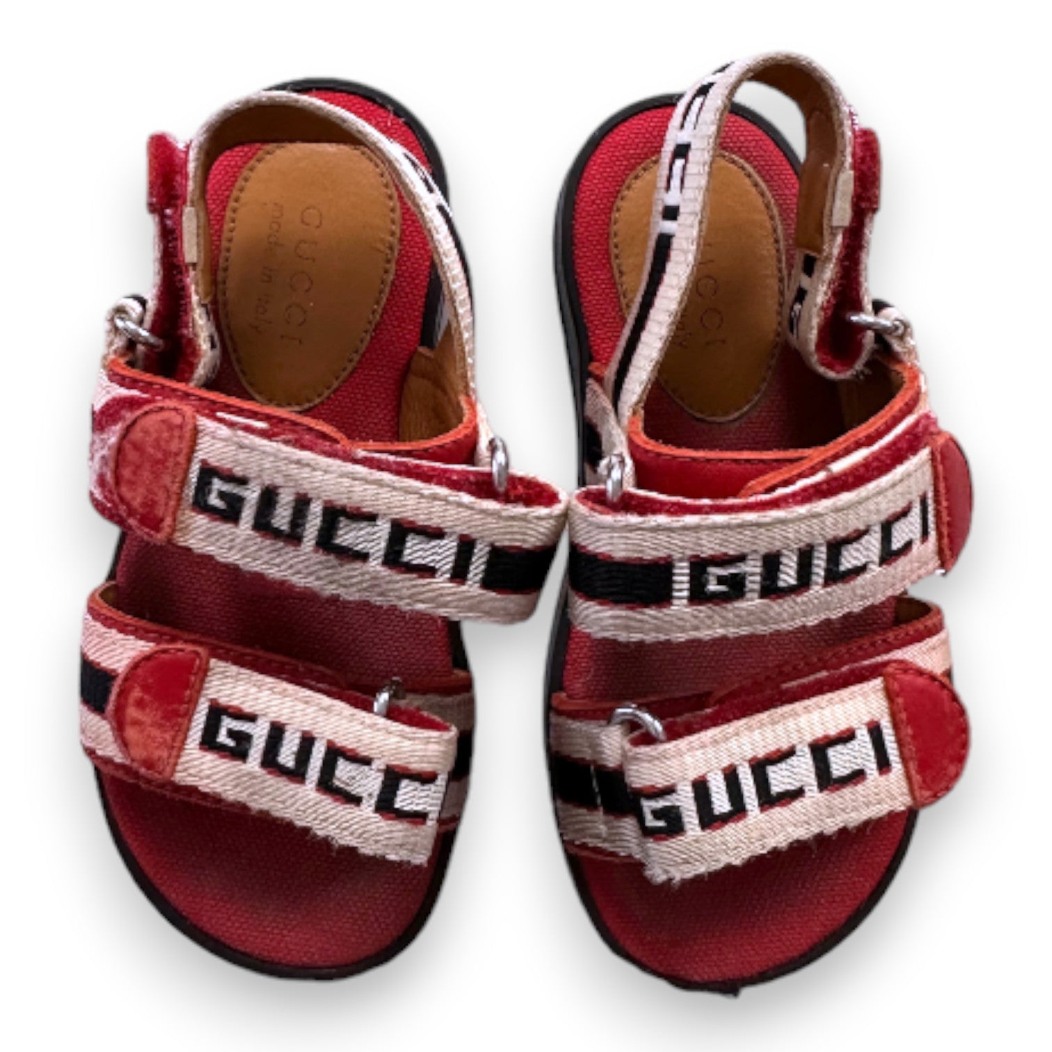GUCCI - Sandales rouges "Gucci" - 24
