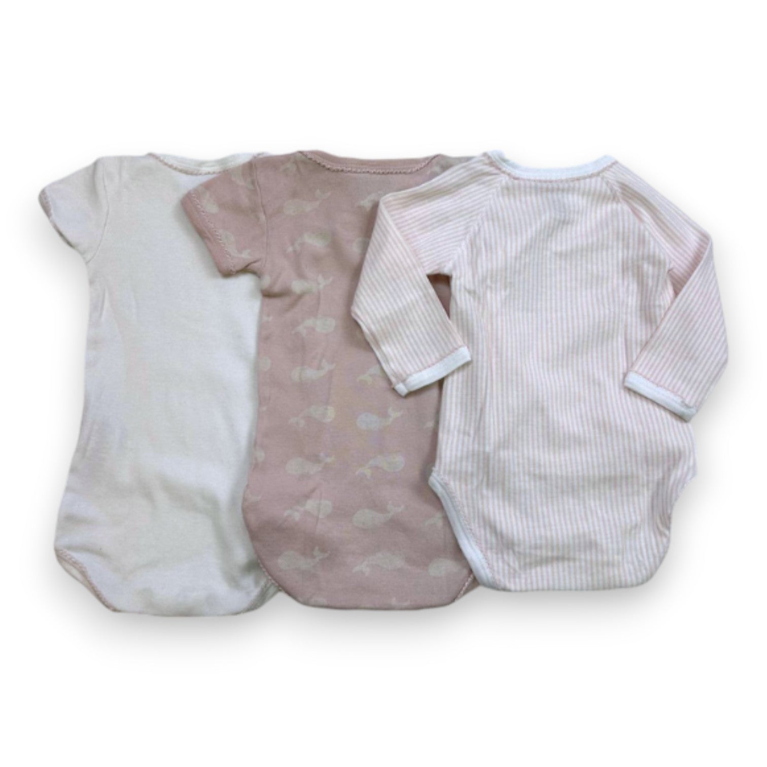 PETIT BATEAU - Lot de 3 bodies roses et blancs - 6 mois