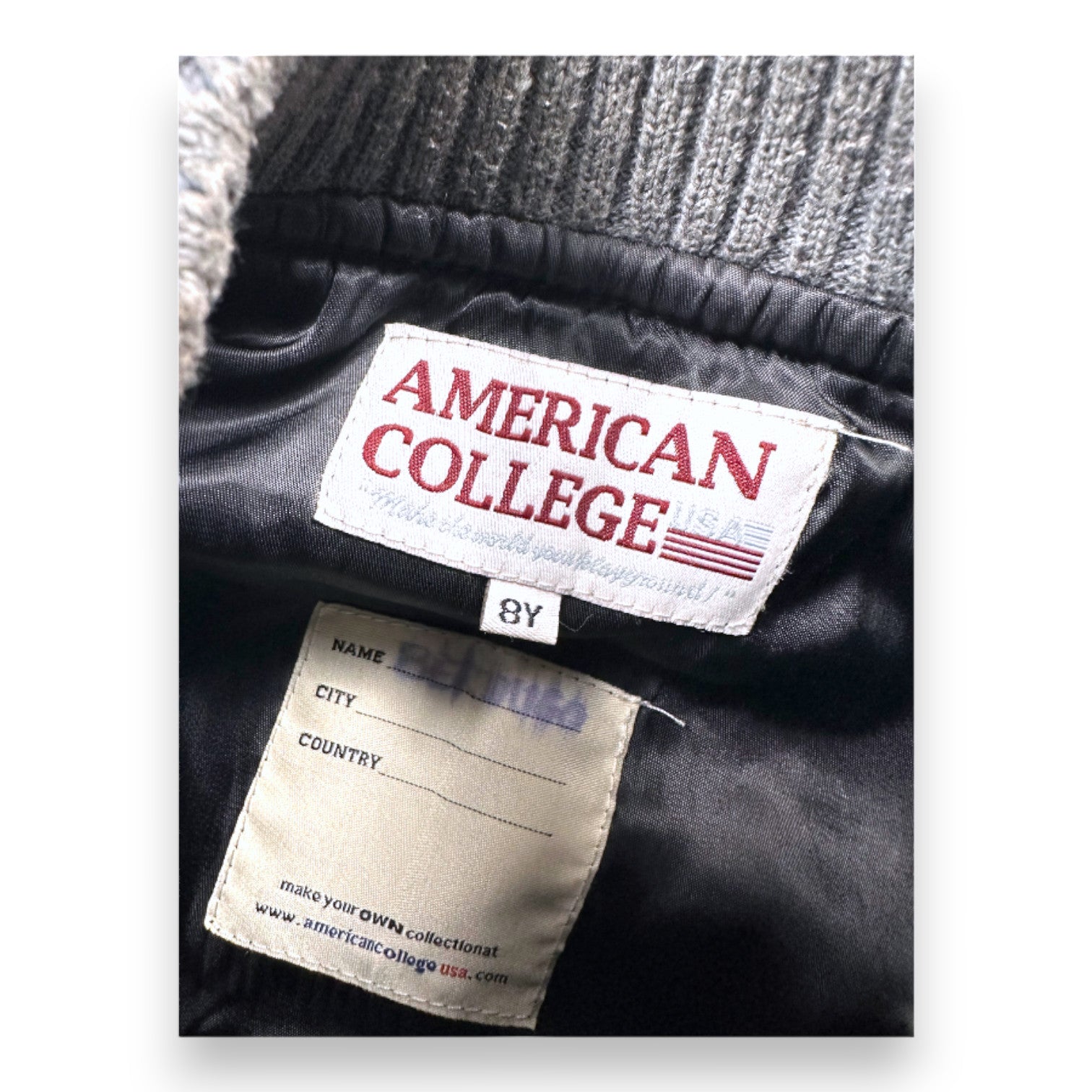 AMERICAN COLLEGE - Teddy noir et gris - 8 ans