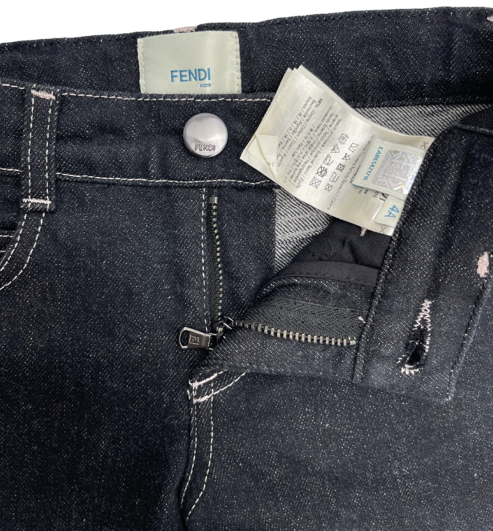 FENDI - Jean noir avec poche arrière rose avec logo - 4 ans